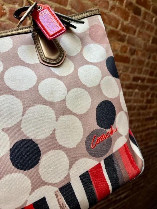 Coach Poppy Watercolor Tote - Picture 8 of 13